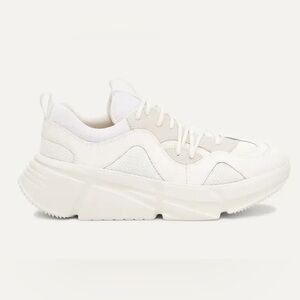 Ugg Calle lace sneakers running casual classic comfy style outdoor workout